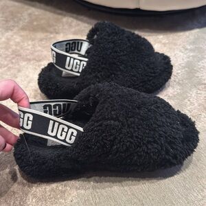 UGG women’s size 5 Fluff Yeah Slides